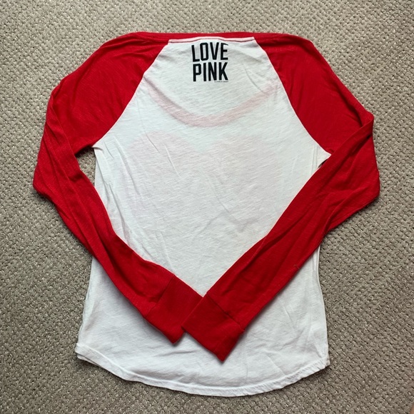 Vintage! VS Pink Valentine’s Day heart shirt - Picture 5 of 5